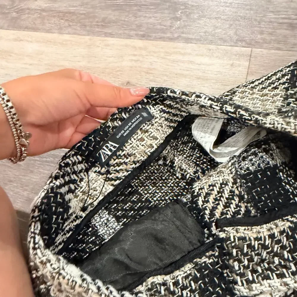 Zara Black and White Tweed Size XS Shorts
